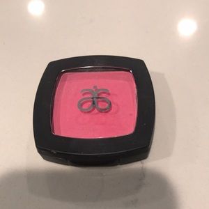 Arbonne blush